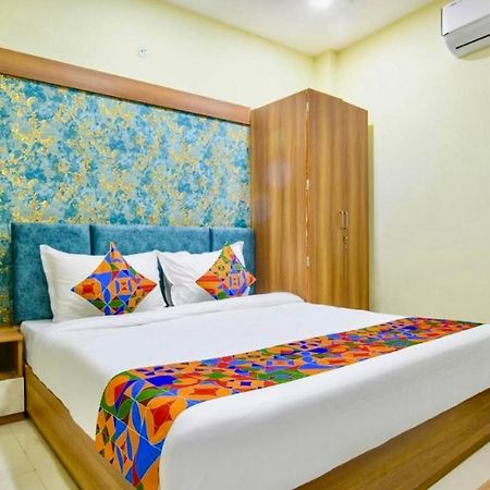 Hotel Olivia Star Taj Tājganj Esterno foto