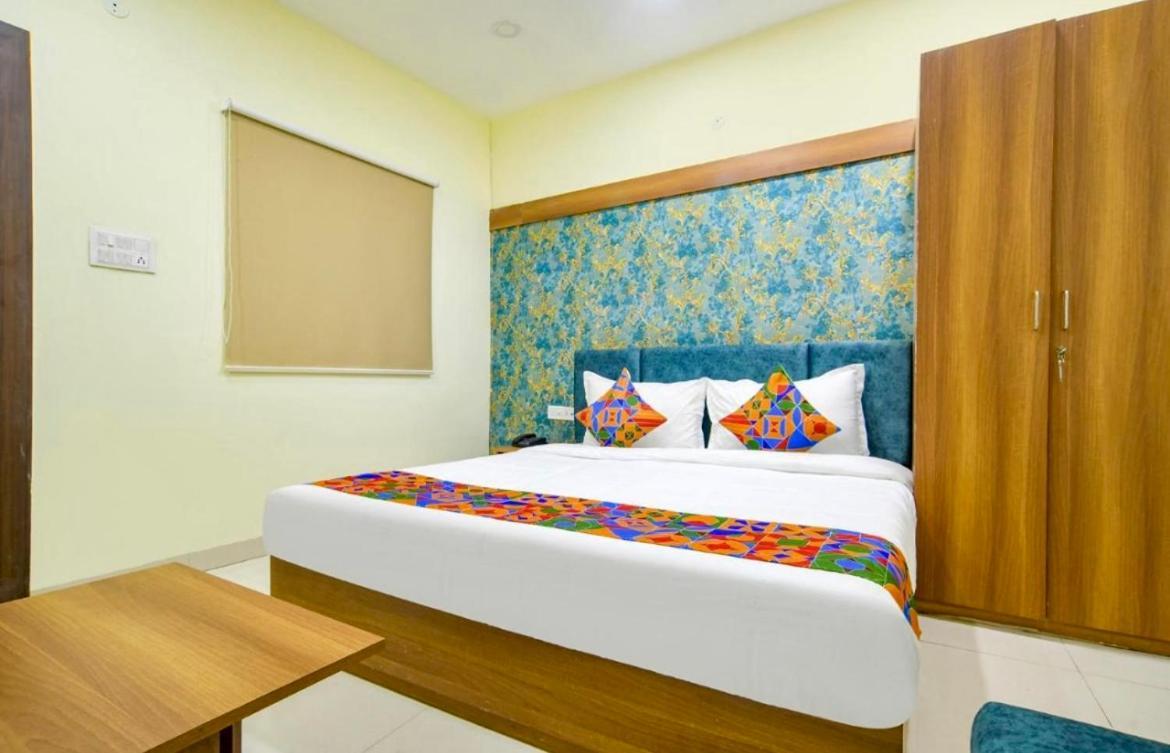 Hotel Olivia Star Taj Tājganj Esterno foto